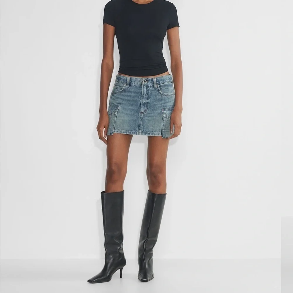 Aritzia Cargo  Blue Mini Skirt like new